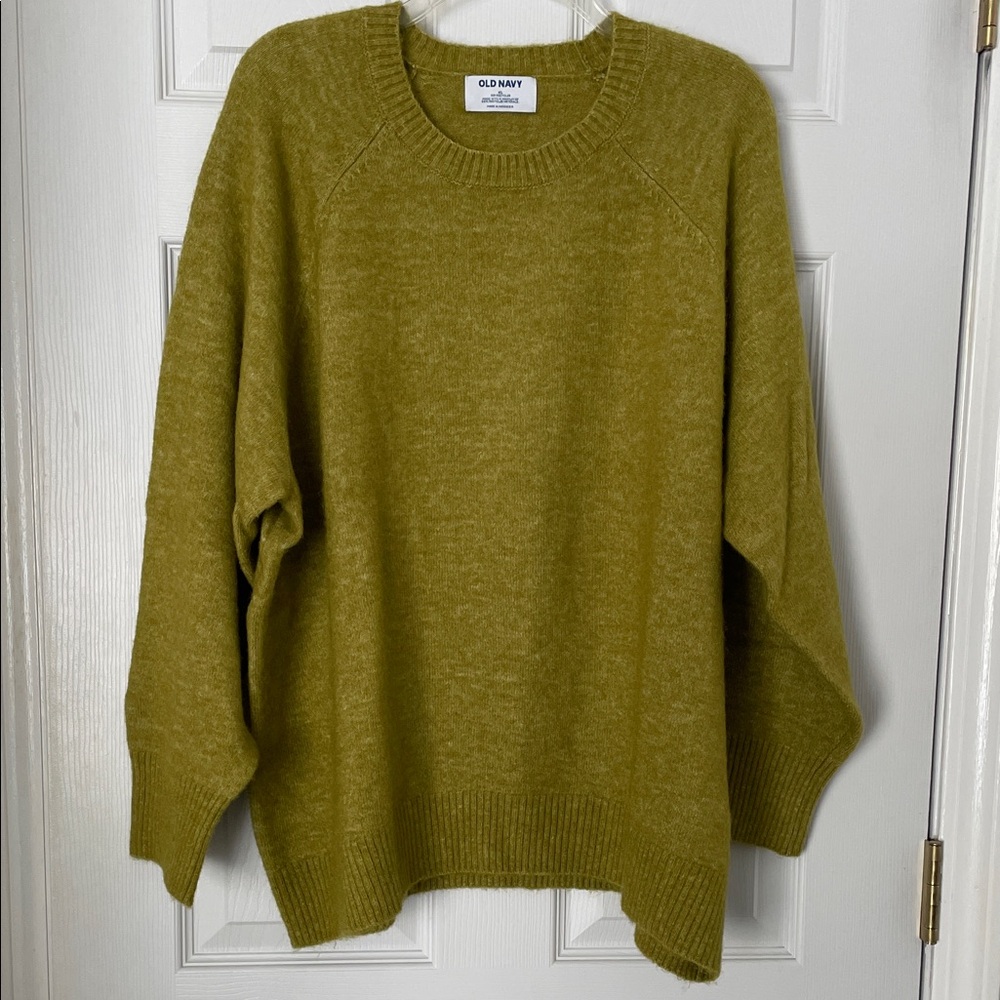 Old Navy Cozy Wool Blend Crewneck Sweater